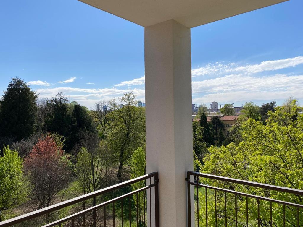 Milano Smart Apartment Bagian luar foto