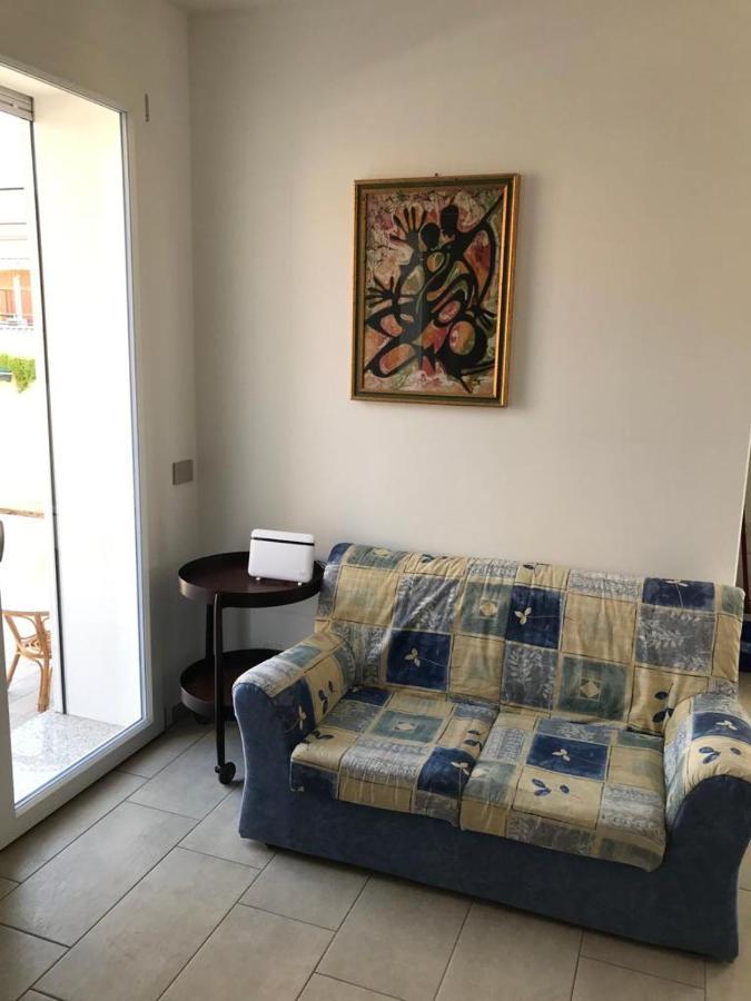Milano Smart Apartment Bagian luar foto