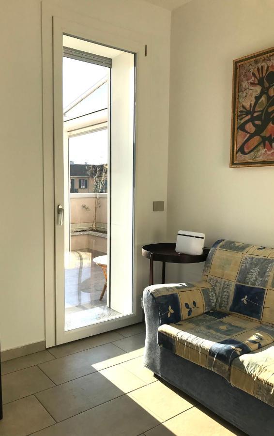 Milano Smart Apartment Bagian luar foto